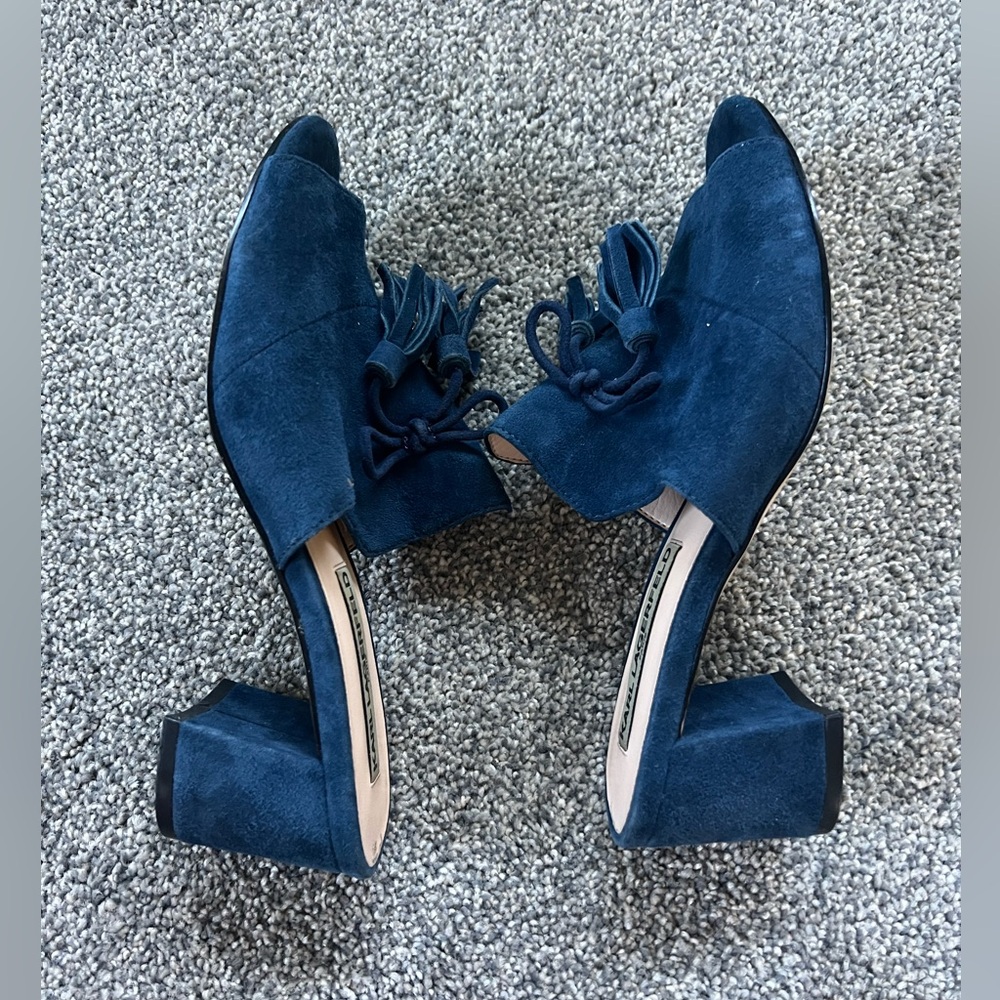 Women’s Karl Lagerfeld Suede Tassel Accents Heel Slides in Blue in Size 6.5 - Picture 4 of 8